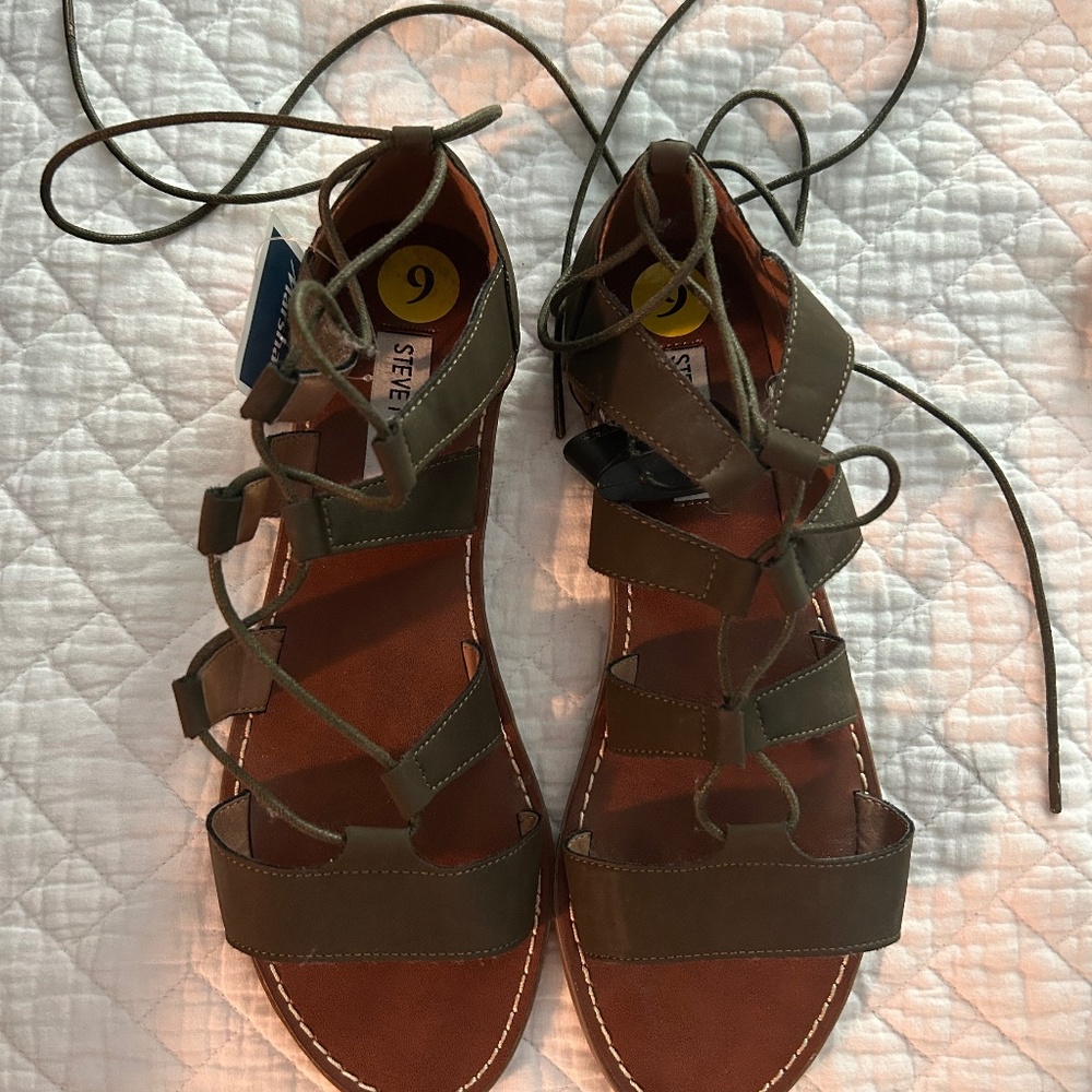 Steve Madden Sandals